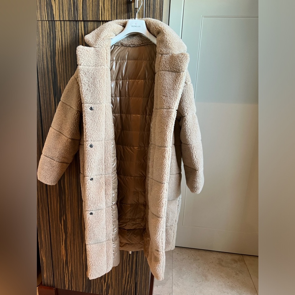 Moncler Beige Bagaud Reversible Teddy Puffer Coat